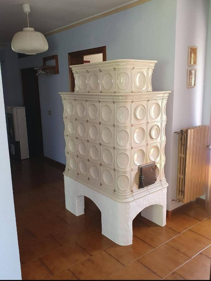 הוילה סרניו La Casa Rosa מראה חיצוני תמונה