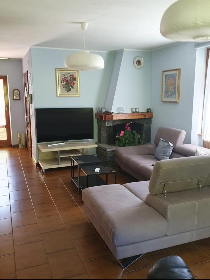 הוילה סרניו La Casa Rosa מראה חיצוני תמונה